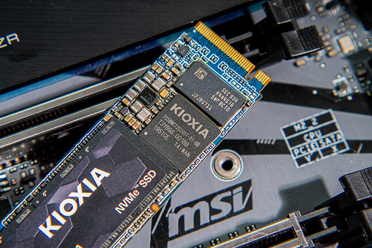 為什么固態(tài)硬盤越用越慢？